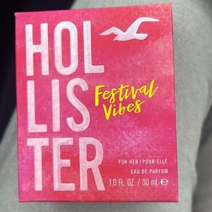 hollister festival vibes perfume